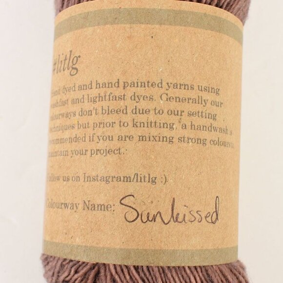 LITLG Singles Sock Yarn 100% Superwash Merino Wool Hand Dyed Sunkissed - Picture 3 of 3